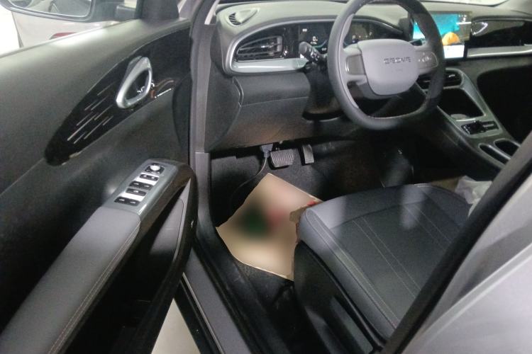 Used Geely Galaxy Geome 2026 Model 310km Youth Edition Driver Seat