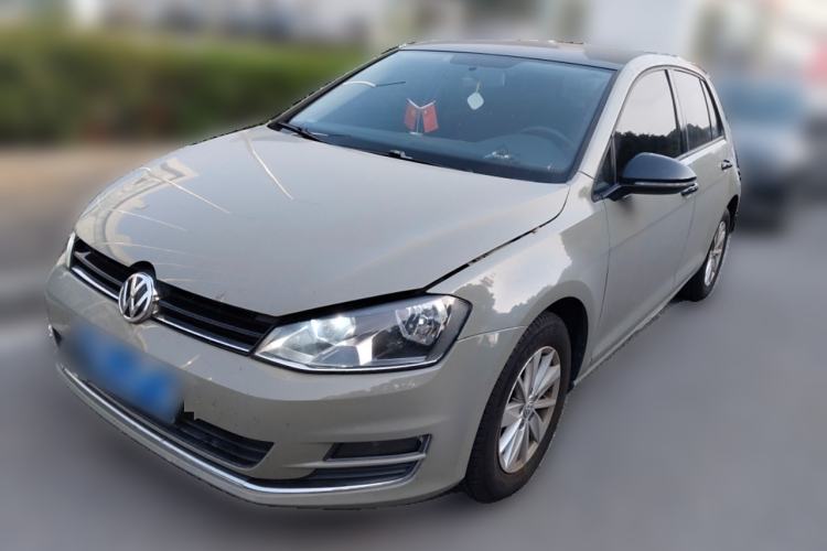 Used Volkswagen Golf 2016 1.6L Automatic Fashion Model