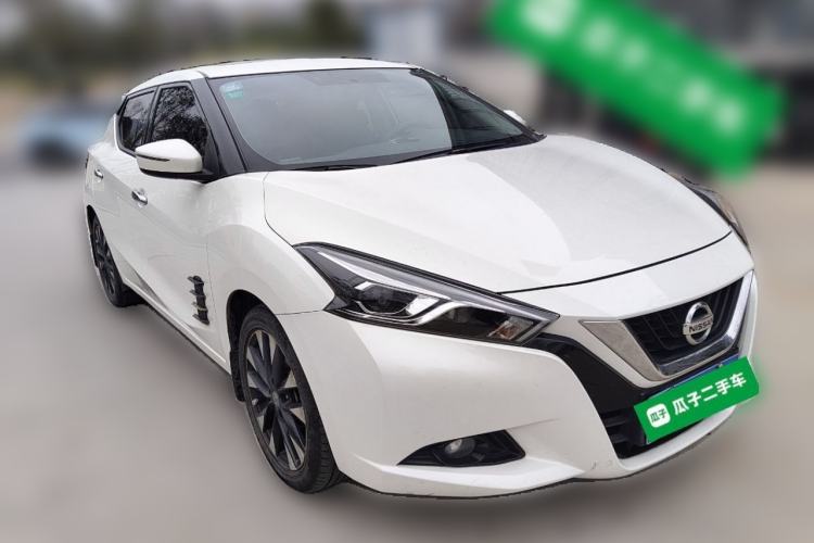 Used Nissan Lannia 2016 1.6L CVT Smart Cool Edition Front Right 45 Deg