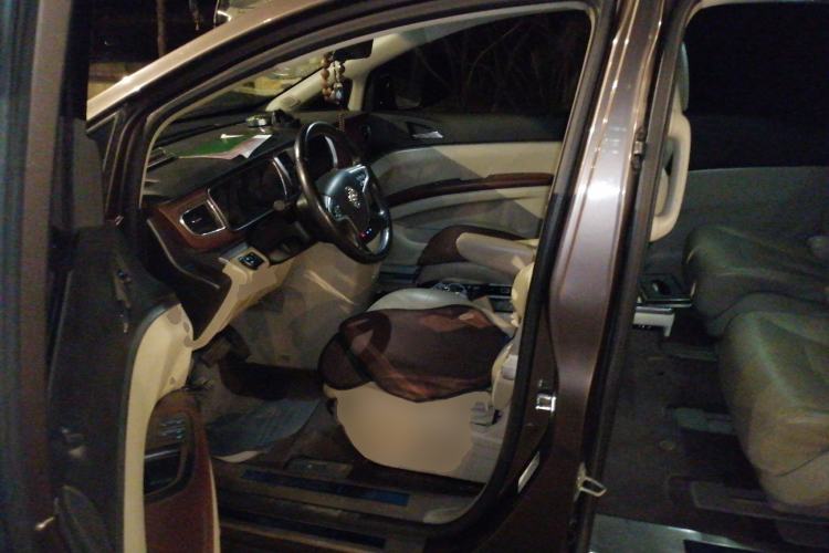 Used Buick GL8 2014 2.4L LT Luxury Business Executive Edition
