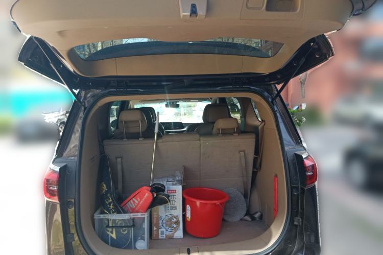 Used Buick GL8 2021 ES Land Cruiser 653T Luxury Edition Trunk