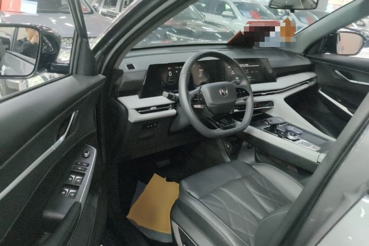 Used CHANGAN CS75 PLUS 2024 3rd Generation Champion Edition 1.5T Intelligent Drive Dynamic Model
