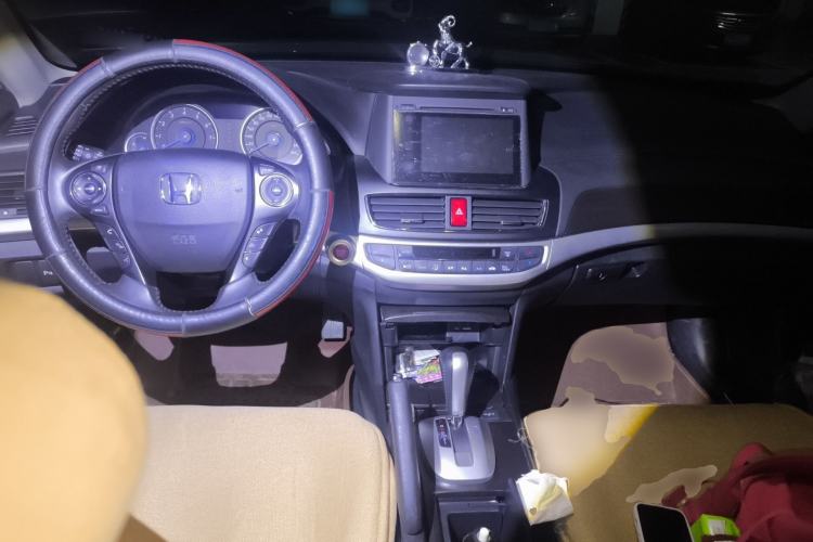 Used Honda Crosstour 2014 2.4L Luxury Edition
