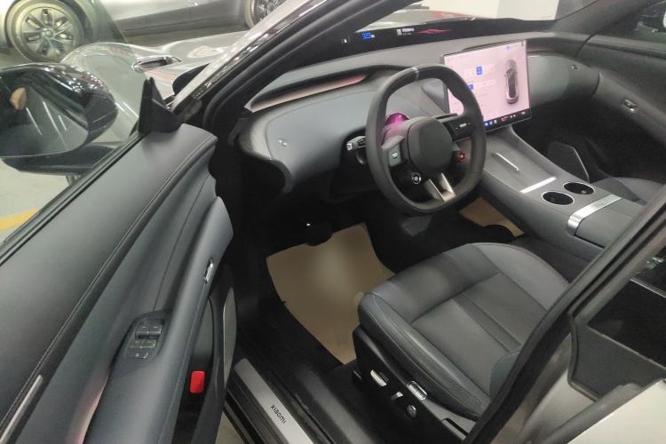 Used Xiaomi Auto YU7 2025 Ultra-Long Range All-Wheel Drive Pro Version
