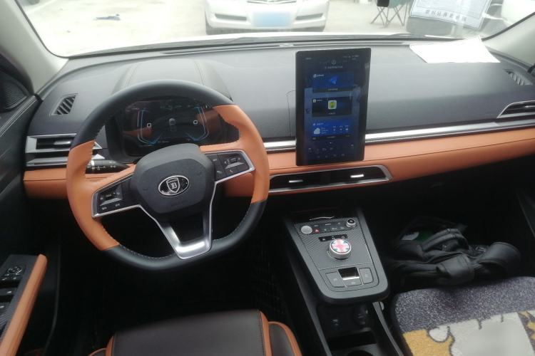 Used BYD e2 2020 Upgraded Version Long-Range Edition Luxury Model Interior 2