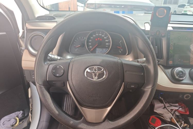 Used Toyota RAV4 2013 2.0L CVT Two-Wheel Drive Urban Edition