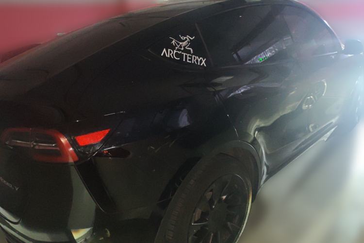 Used Tesla Model Y 2021 Standard Range Rear-Wheel Drive Version Rear Right 45 Deg