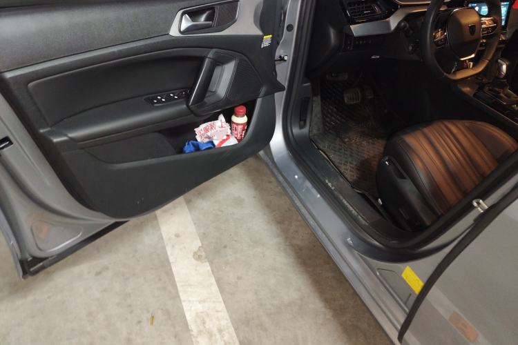 Used Peugeot 408 2022 1.6T Light-Chasing Edition Driver Seat