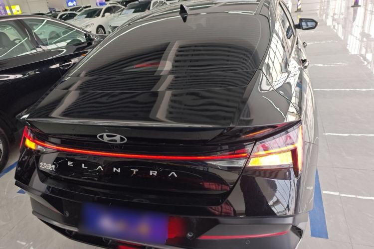 Used Hyundai Elantra 2023 1.5L CVT LUX Prestige Edition