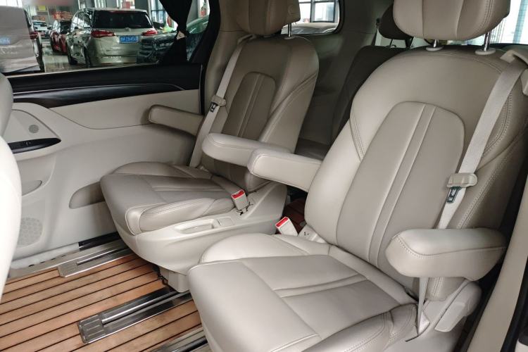 Used Buick GL8 2020 ES Land Cruiser 653T Comfort Edition