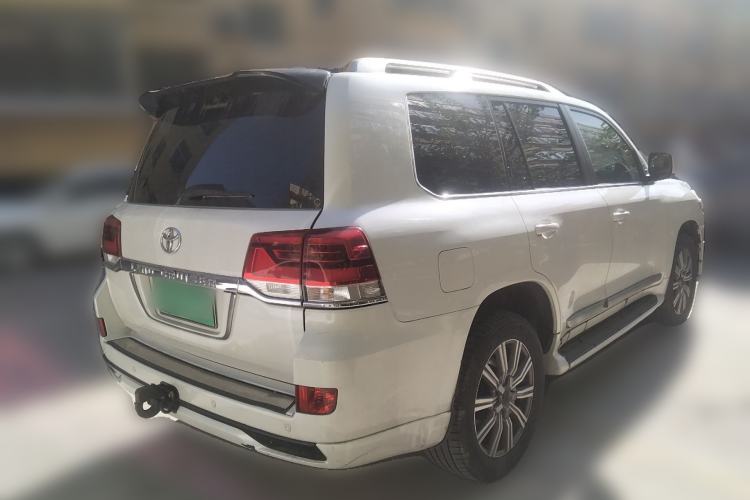 Used Toyota Land Cruiser  Rear Right 45 Deg