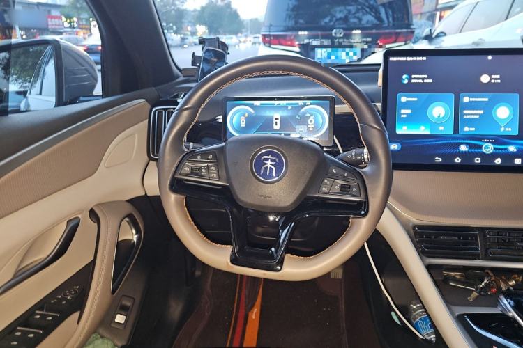 Used BYD Song Pro New Energy 2024 HONOR Edition DM-i 110KM Excellence Model
