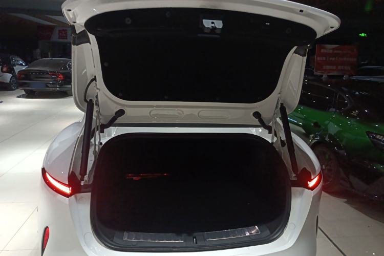 Used Avatr 11 2025 Year Updated Max Extended-Range Version
