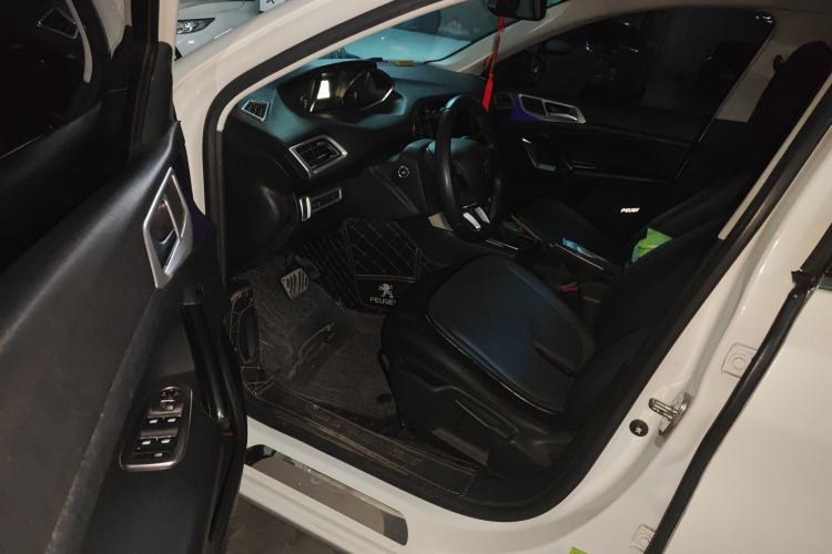 Used Peugeot 308S 2015 1.2T Automatic Jingchi Edition Driver Seat