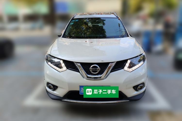 Used Nissan X-Trail 2014 2.5L CVT Leading Edition 4WD Front