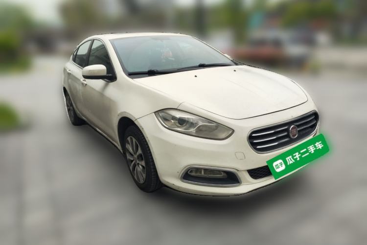 Used Fiat Viaggio 2012 1.4T Automatic Jingxiang Edition Front Right 45 Deg