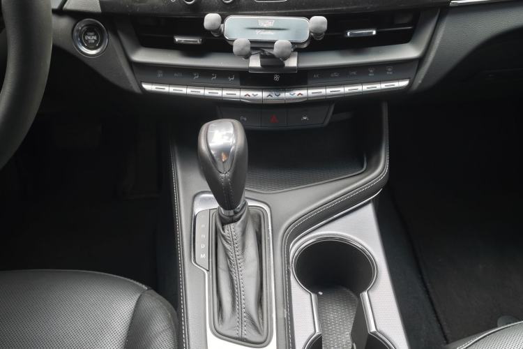 Used Cadillac CT4 2023 25T Luxury Model Gear Lever