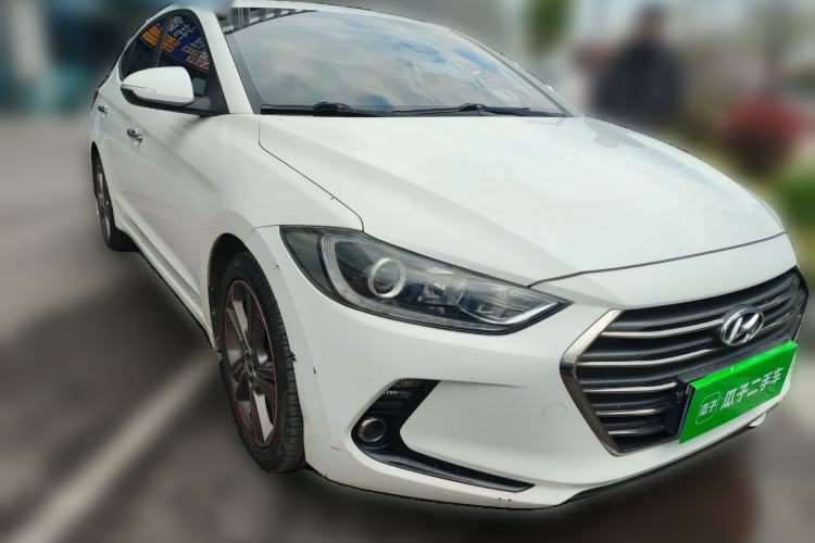 Used Hyundai Elantra (6th Generation / Lingdong) 2018 1.6L Automatic 15th Anniversary Special Edition Front Right 45 Deg