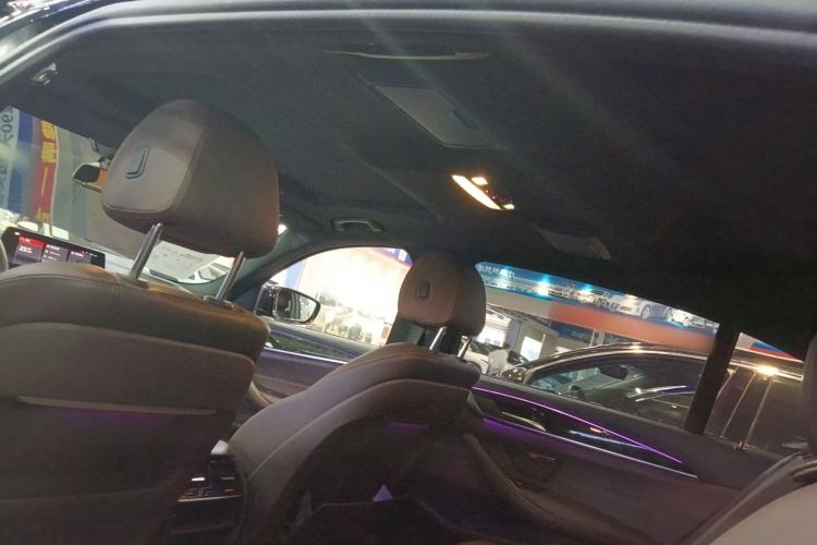 Used BMW 5 Series 2019 525Li M Sport Package
