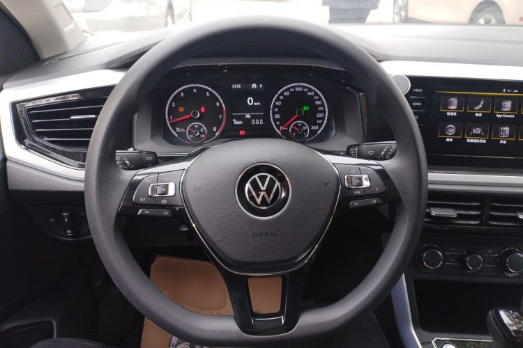 Used Volkswagen Polo 2021 Plus 1.5L Automatic Colorful Tech Edition Steering Wheel
