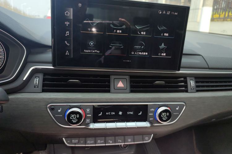 Used Audi A4L 2022 40 TFSI Luxury Prestige Edition Audio And AC Panel