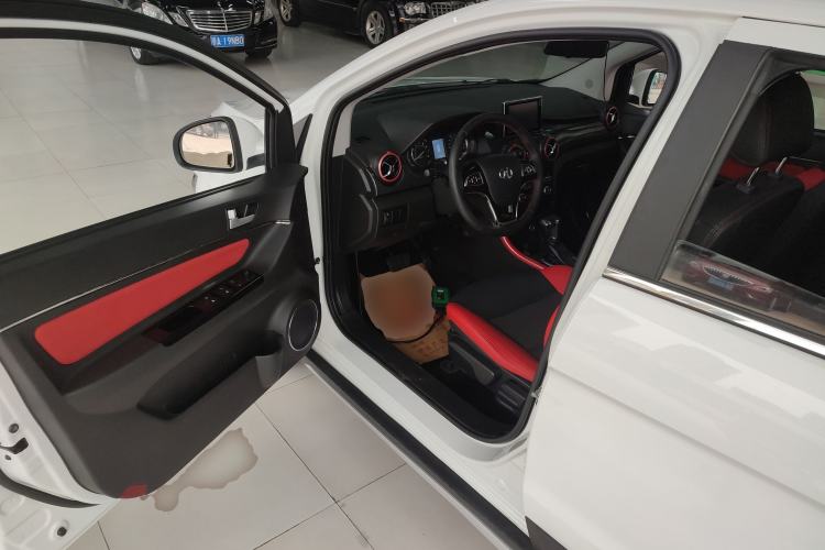 Used BAIC Senova X25 2017 1.5L Automatic Elite Navigation Edition
