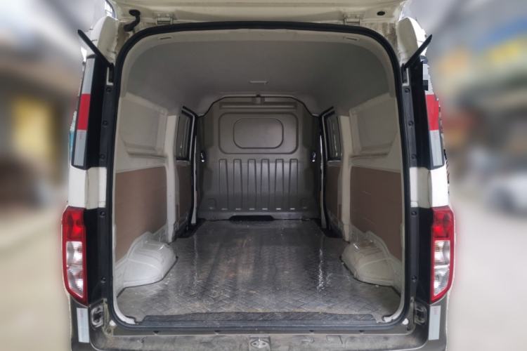 Used CHANGAN KUAYUE Xing V5 2021 1.6L Jinbao Edition Luxury Version DAM16KR
