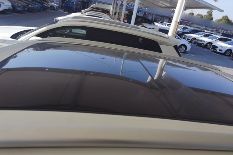 Used Roewe D5X DMH 2024 135 Tech Edition