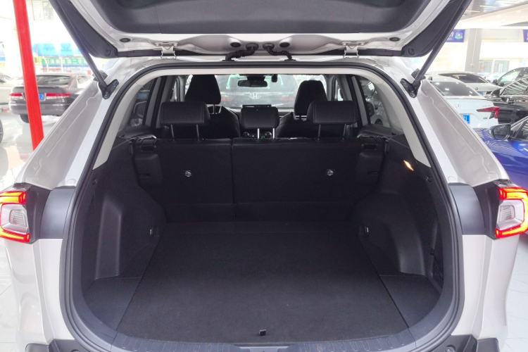 Used Toyota Wildlander 2021 2.0L CVT Two-Wheel Drive Luxury Edition Trunk