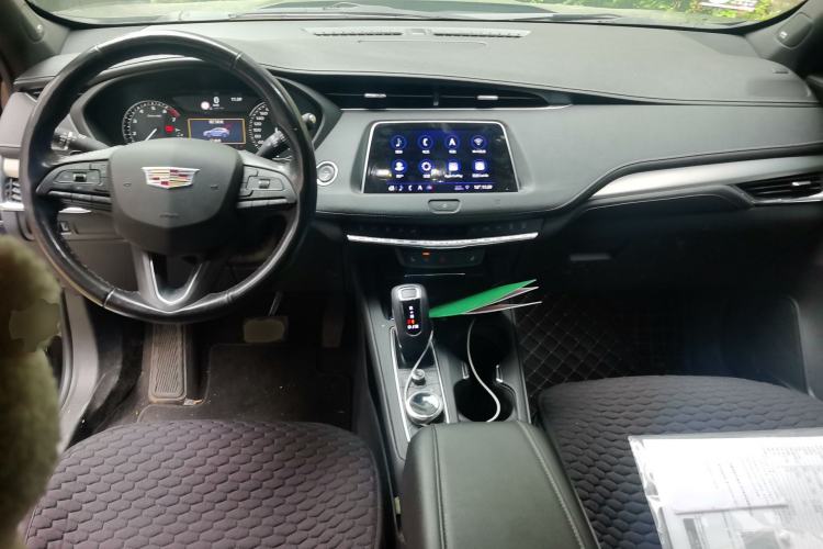 Used Cadillac XT4 2018 28T Two-Wheel Drive Leading Version
