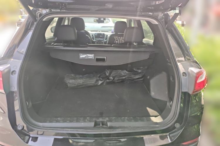 Used Chevrolet Equinox 2019 535T Automatic YuJie Edition China VI