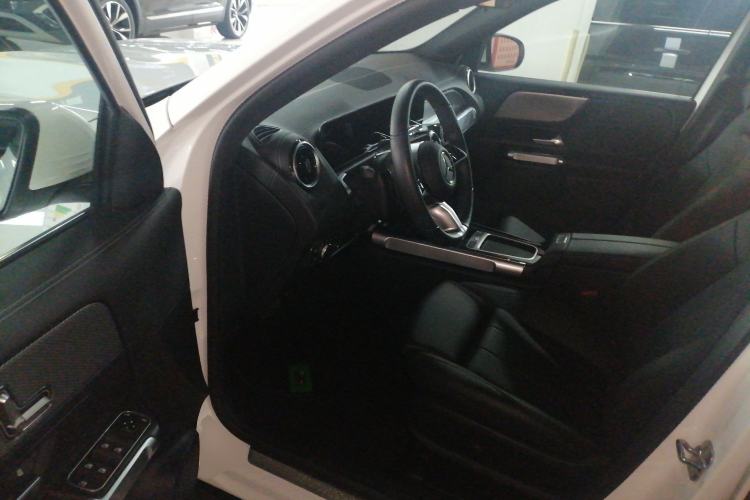 Used Mercedes-Benz GLB 2024 GLB 200 Dynamic Edition