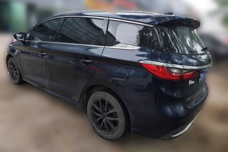 Used BYD Song MAX 2017 1.5T Automatic Smart Connect Elite 7-Seater
