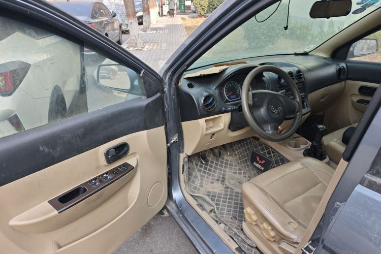 Used Wuling Hongguang 2010 1.4L Luxury Model