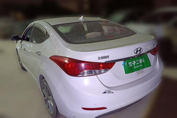 Used Hyundai Elantra (5th Generation / Langdong) 2015 1.6L Automatic Leading Model Rear Left 45 Deg