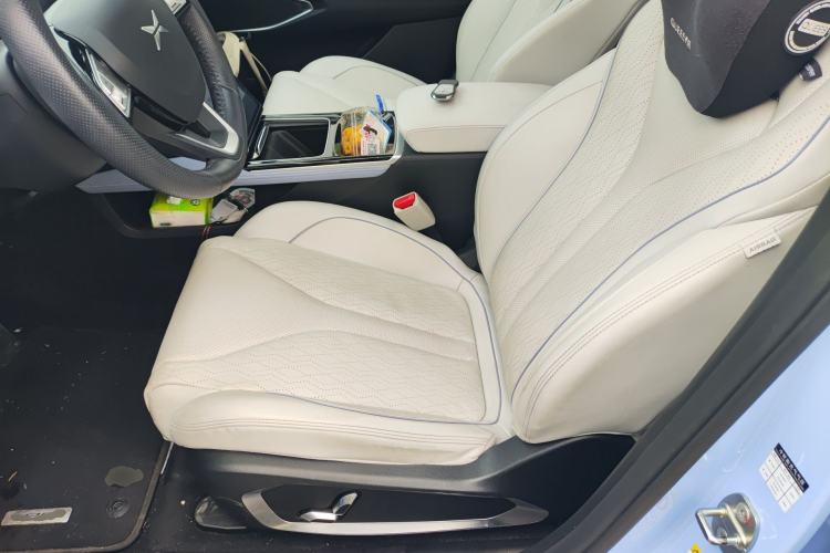 Used XPeng P5 2022 600P Left Front Seat