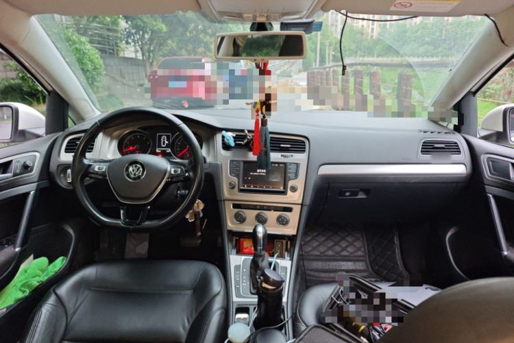 Used Volkswagen Golf 2015 1.4TSI Comfort Travel Edition
