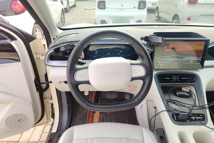 Used Geely Galaxy Geome 2025 310km Youth Edition
