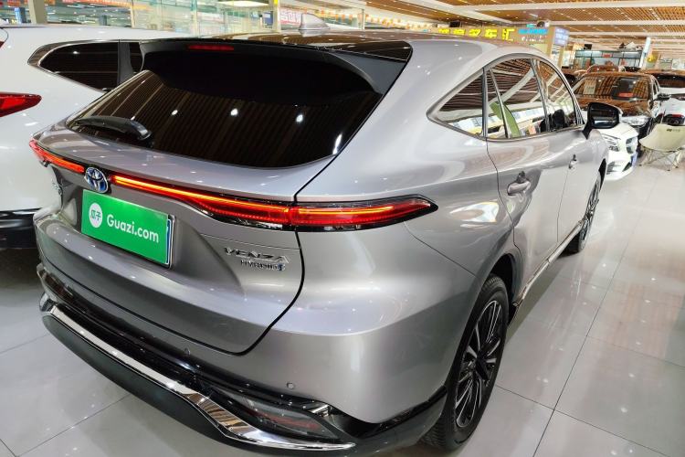 Used Toyota Venza 2022 Dual-Engine 2.5L CVT Two-Wheel Drive Prestige Edition
