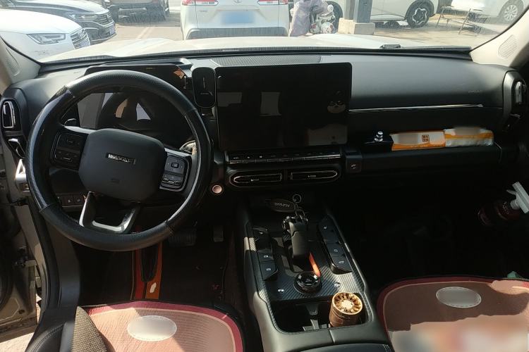 Used Haval H Dog 2023 1.5T Two-Wheel Drive Chao Ye Version Plus Center Console