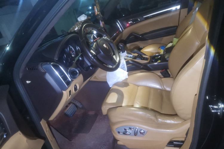 Used Porsche Cayenne 2011 Cayenne Turbo 4.8T