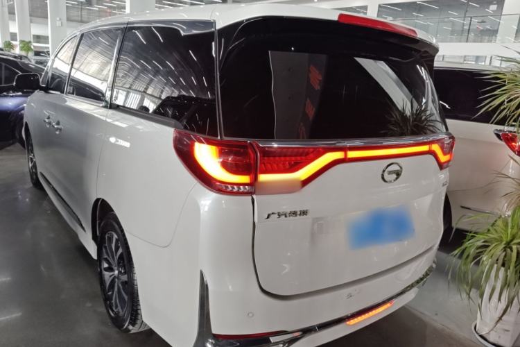 Used GAC Trumpchi M8 2023 Lingxiu Series 390T Deluxe Edition Exterior 2