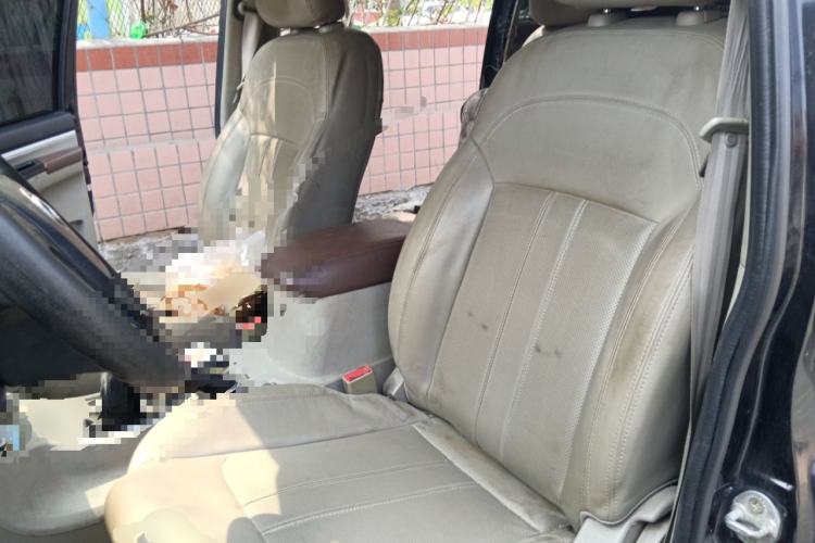 Used FORTHING Lingzhi 2017 M5L 1.6L 9-Seater Comfort Model