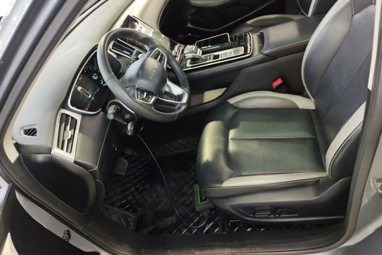 Used Roewe i6 MAX 2020 300TGI Automatic Cool & Stylish Skyroof Edition
