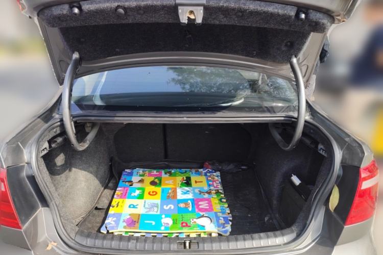 Used Volkswagen Bora 2013 1.6L Manual Comfort Model
