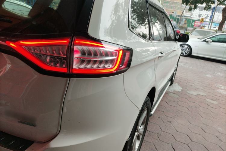 Used Ford Edge 2018 EcoBoost 245 Two-Wheel-Drive Titanium 5-Seater China V Standard