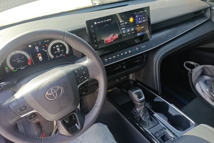 Used Toyota Camry 2025 Dual-Motor 2.0 HG Guanghui Edition