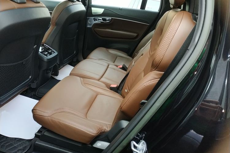 Used Volvo XC90 2023 B6 Zhiya Luxury 7-Seater

