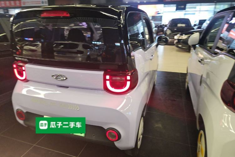 Used Chery New Energy QQ Ice Cream 2022 170km Sundae Phosphate Lithium-Ion
