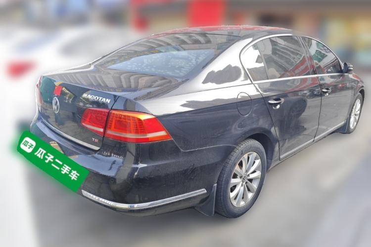 Used Volkswagen Magotan 2012 1.8TSI Luxury Model Rear Right 45 Deg